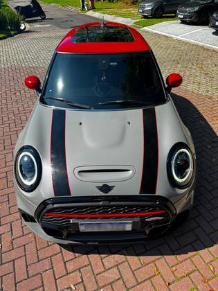 MINI COOPER 2.0 16V TWINPOWER GASOLINA JOHN COOPER WORKS 2P STEPTRONIC MINI COOPER 2.0 16V TWINPOWER GASOLINA JOHN COOPER WORKS 2P STEPTRONIC